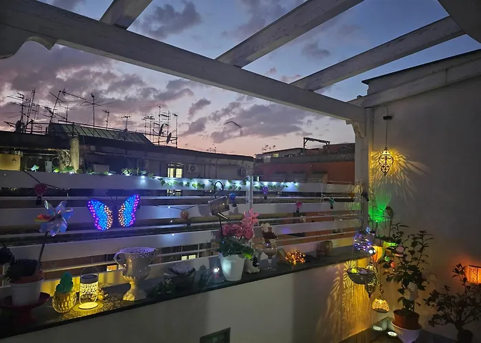 Sky-Terrace In Central Station, 3 Bedrooms
